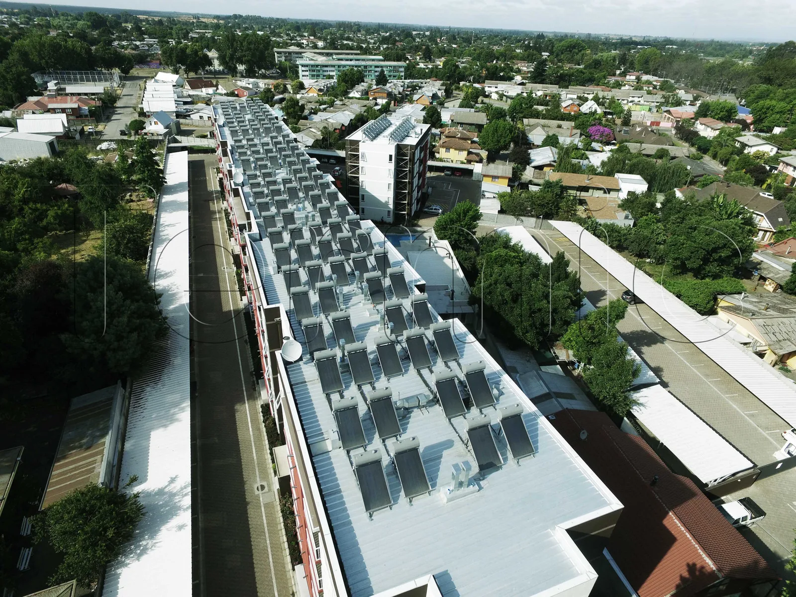 Proyecto Termic en Schleyer Chillan - Panel solar termosifon energia solar agua caliente colector solar termica